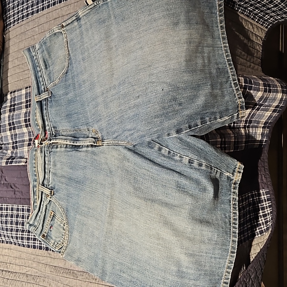 Vintage Tommy Hilfiger shorts